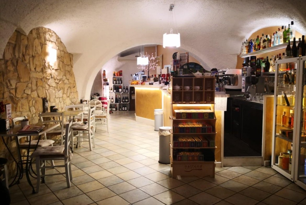 Bar in vendita – €. 90.000,00 – rif. VI180