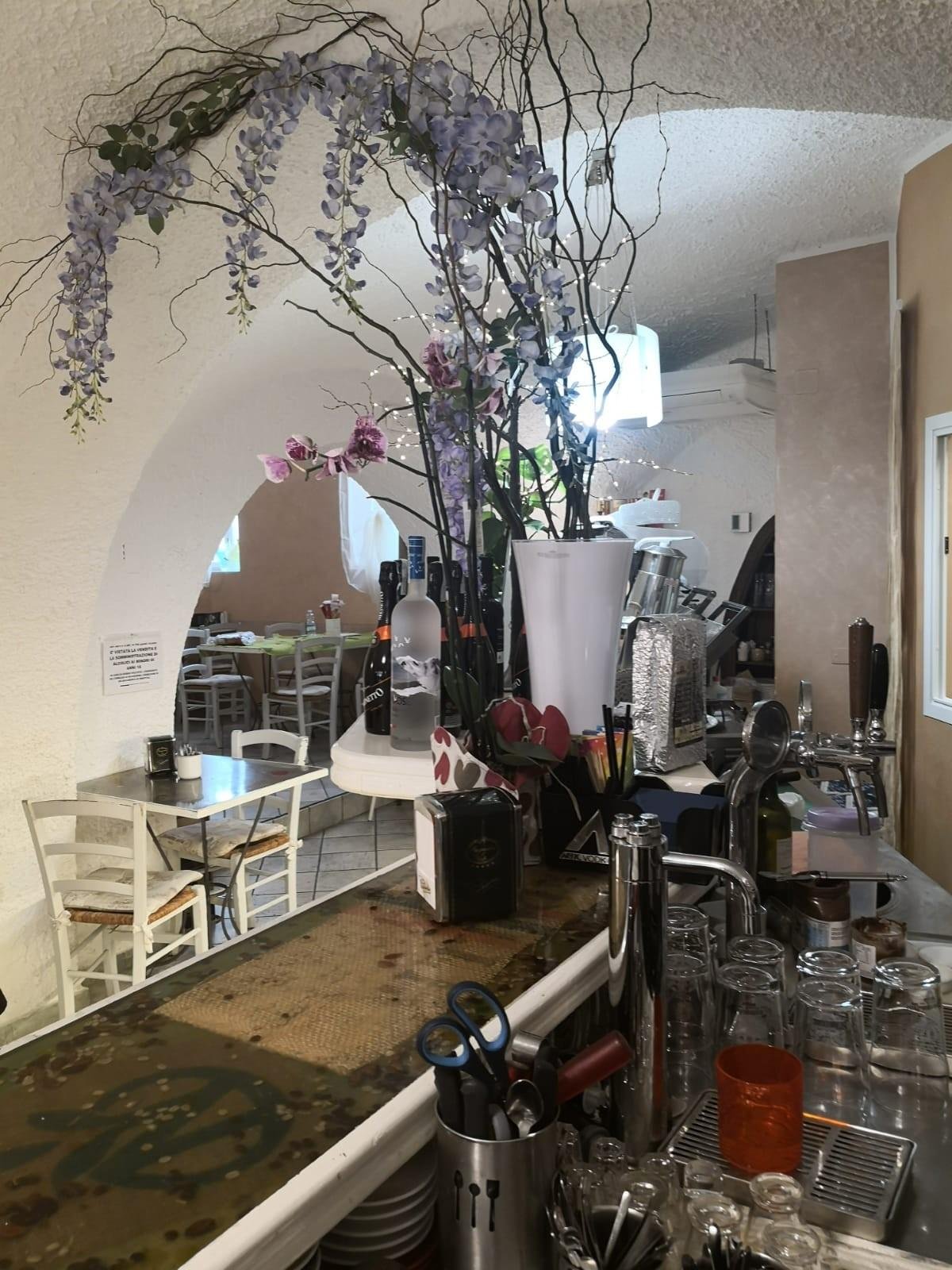 Bar in vendita – €. 90.000,00 – rif. VI180