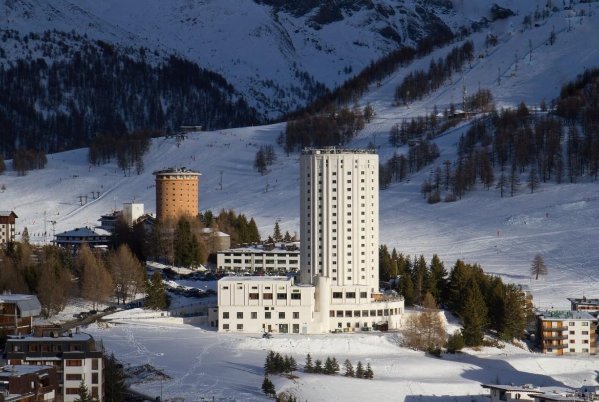 Albergo/hotel in vendita – €. 19.636.155,00 – rif. 4580730