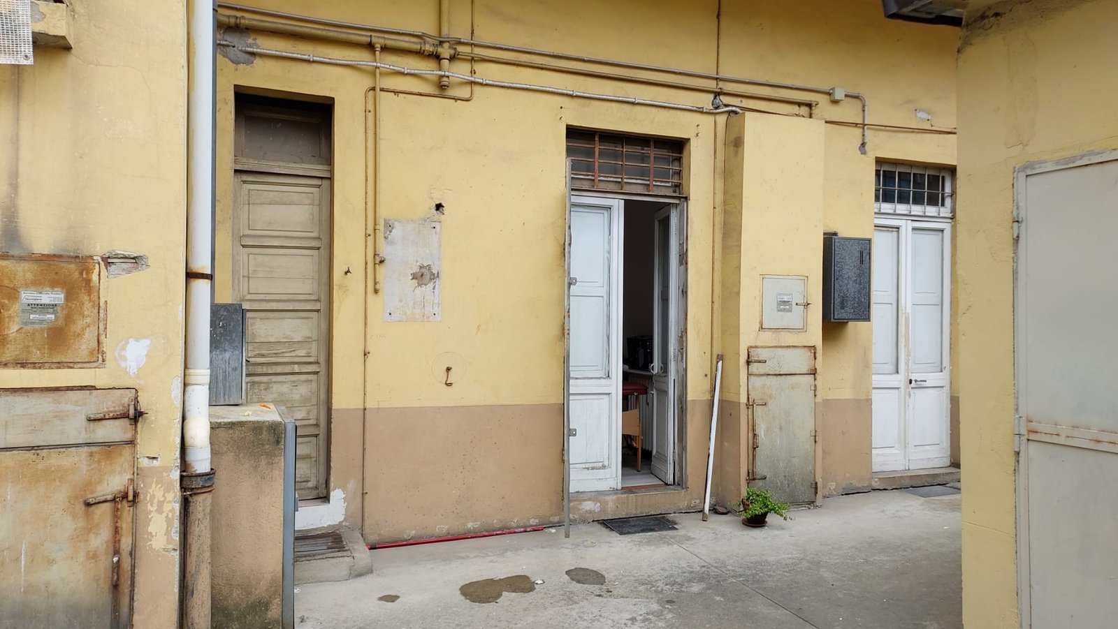 1418034_akpe3 Negozio in vendita – €. 17.250,00 – rif. 4567826