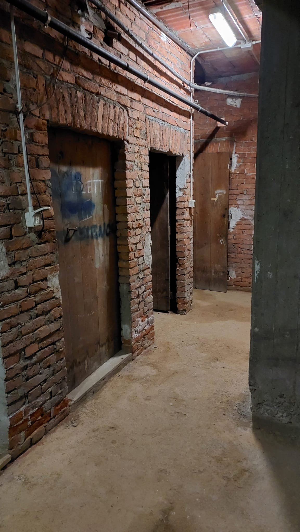 1418034_zcau2 Negozio in vendita – €. 17.250,00 – rif. 4567826