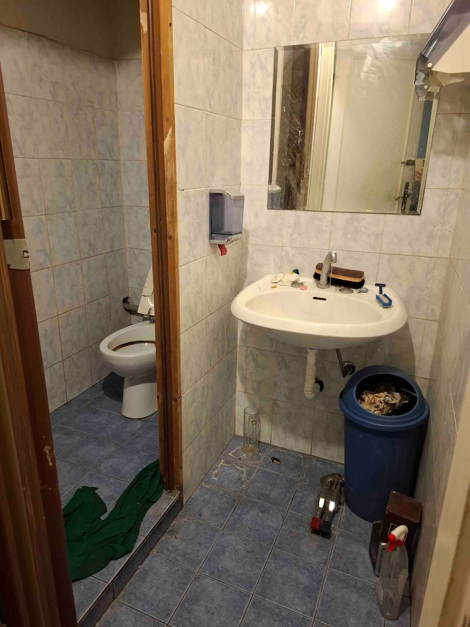 1418050_tm00a Negozio in vendita – €. 48.000,00 – rif. 4559656