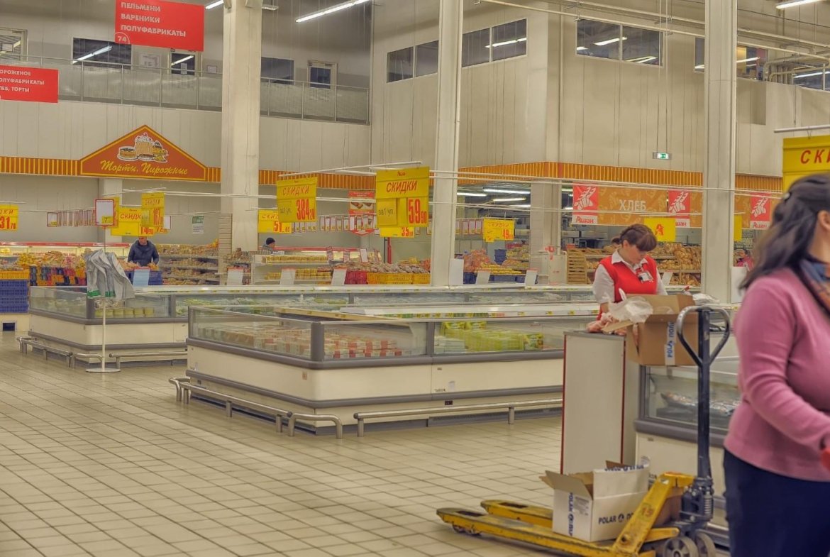 Struttura per uso commerciale in vendita – €. 167.355,00 – rif. 4599258