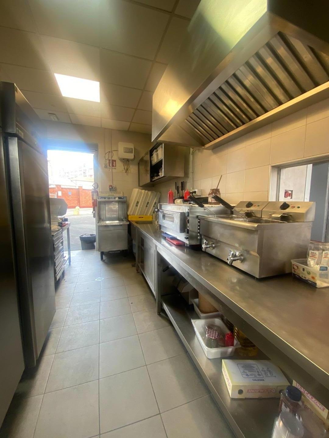 1423227_czvyq29yrz Pizza a taglio in vendita – €. 95.000,00 – rif. VI299