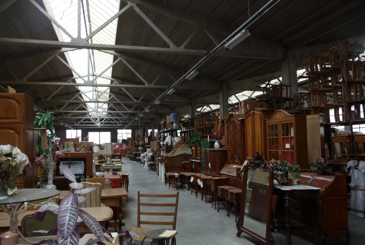 Struttura per uso commerciale in vendita – €. 900.000,00 – rif. 4602908