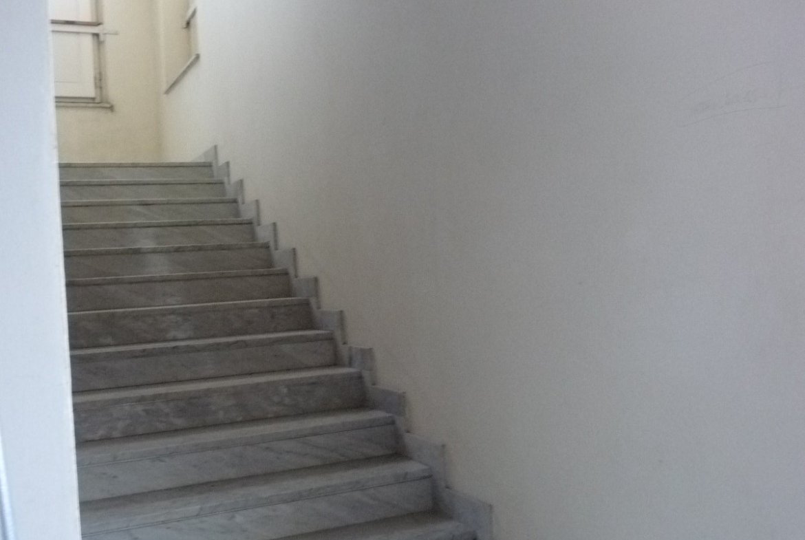 Struttura per uso commerciale in vendita – €. 800.000,00 – rif. 4602950