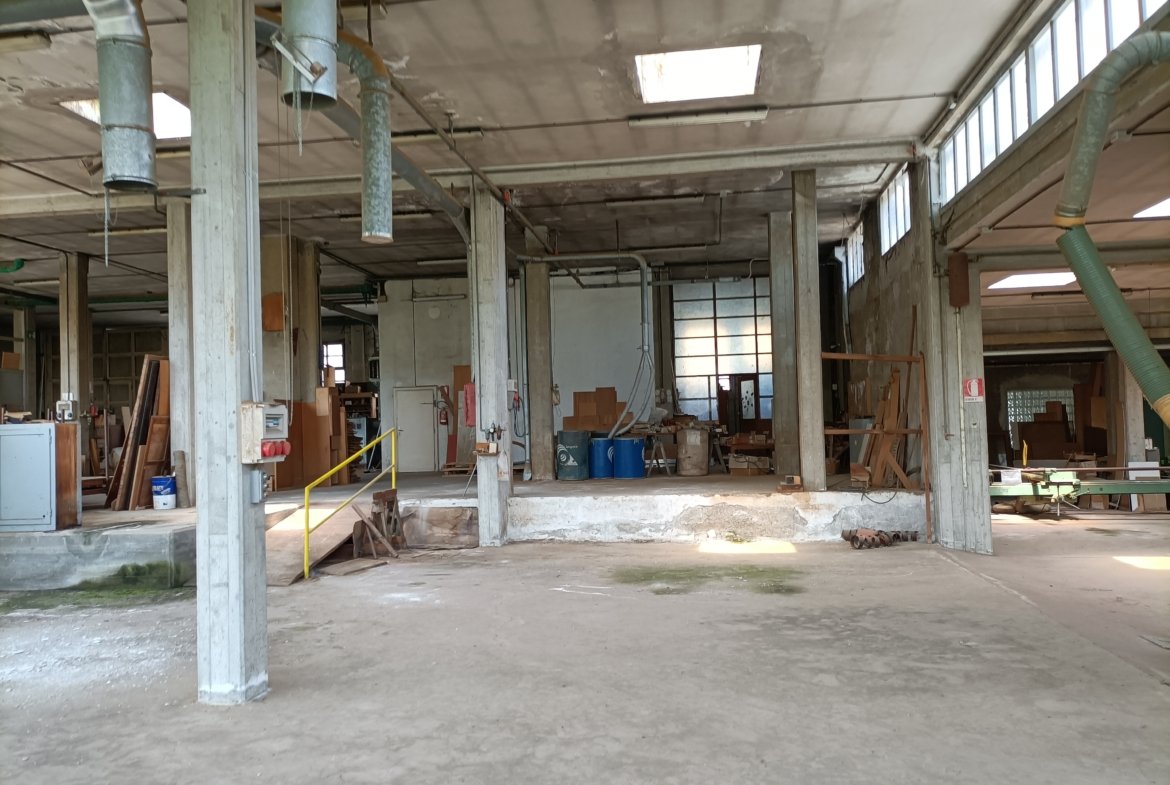 Capannone artigianale in vendita – €. 19.704,00 – rif. 4606623