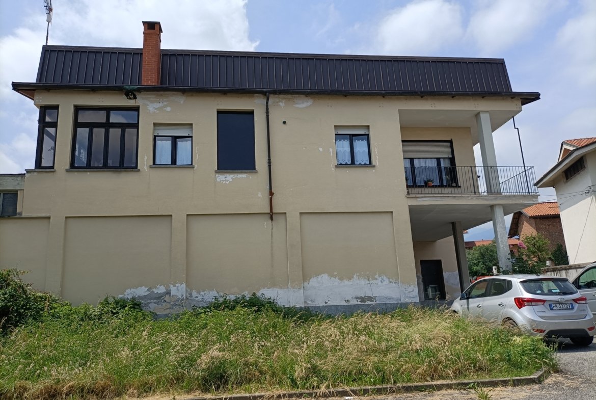 Capannone artigianale in vendita – €. 19.704,00 – rif. 4606623