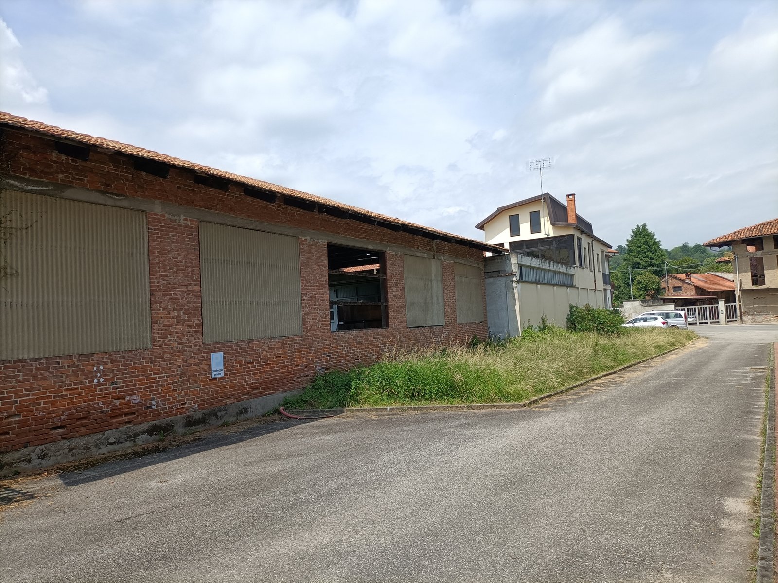 Capannone artigianale in vendita – €. 19.704,00 – rif. 4606623