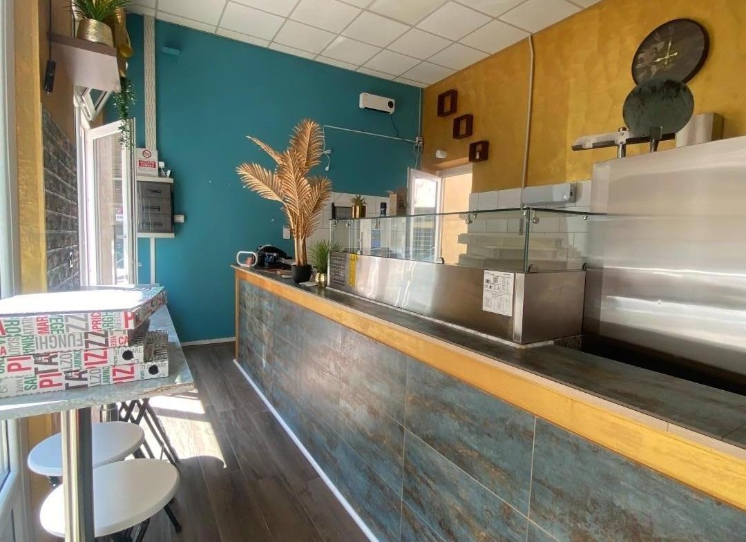 Pizza a taglio in vendita – €. 30.000,00 – rif. VI302