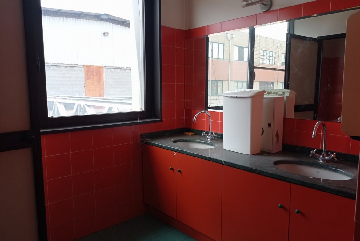 Struttura per uso commerciale in vendita – €. 1.950.000,00 – rif. 4608728
