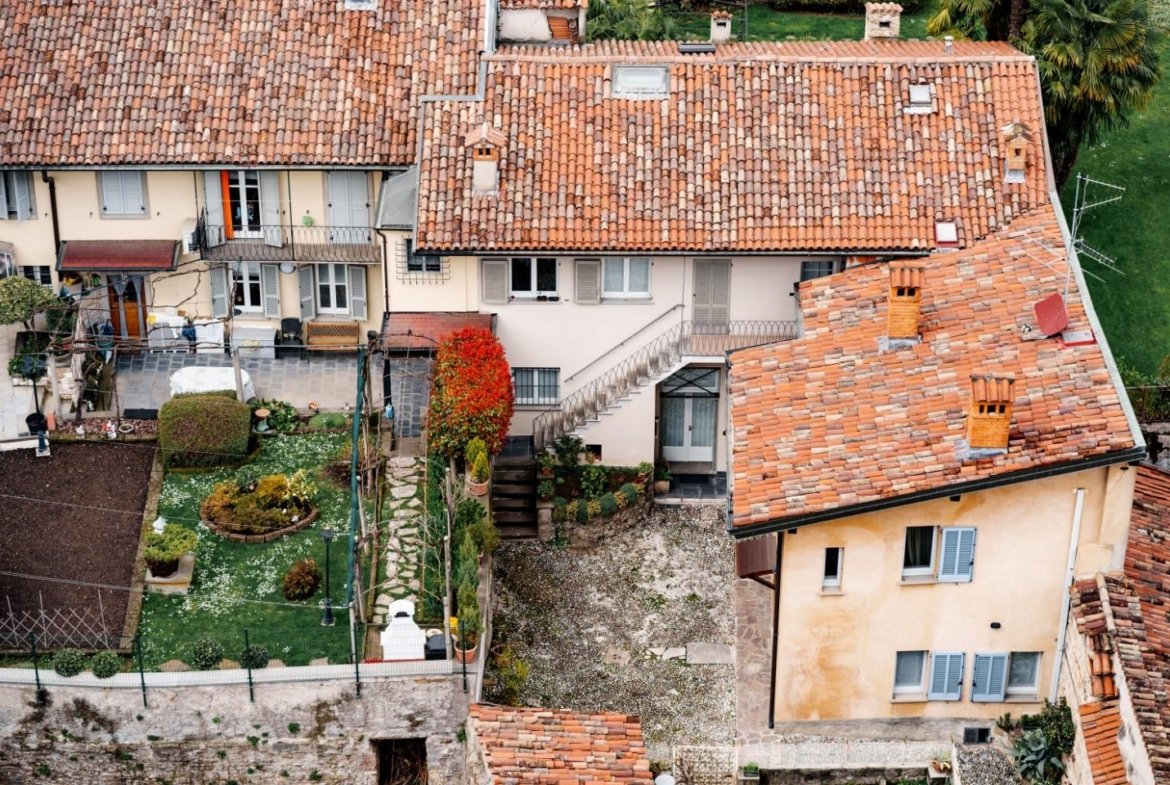 Porzione di casa in vendita – €. 11.940,00 – rif. 4595088