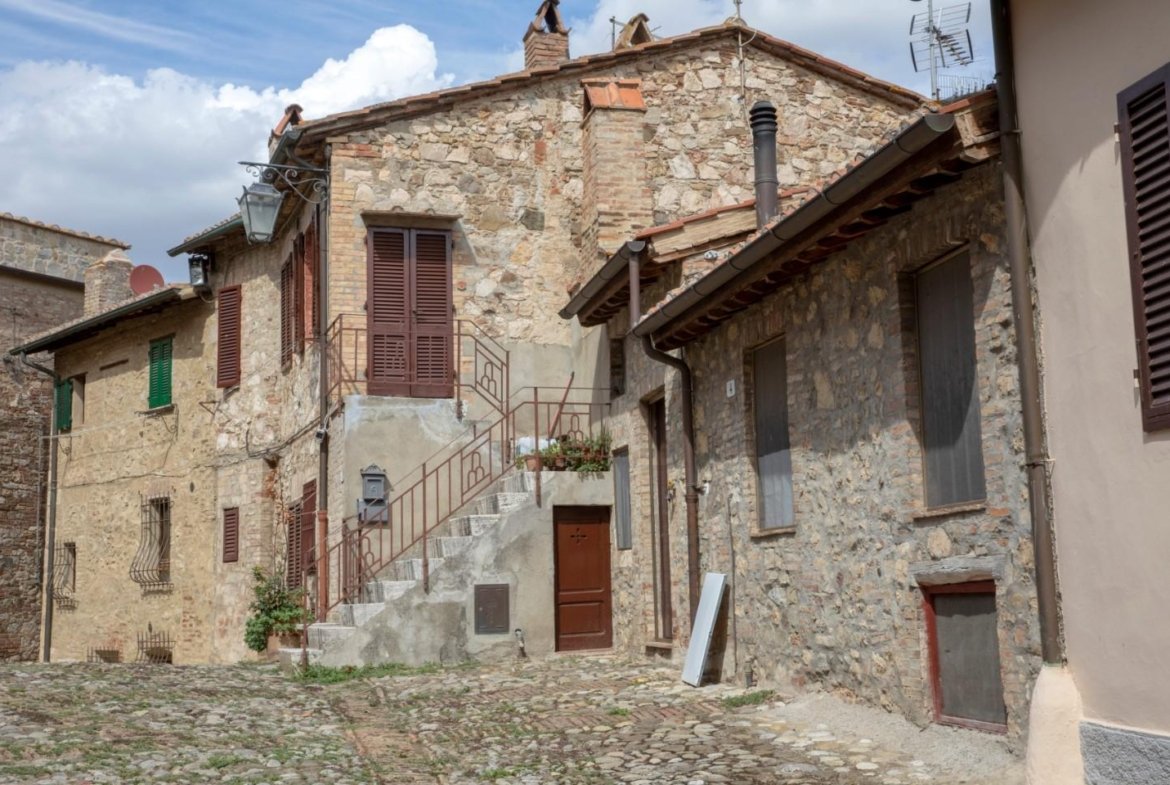 Porzione di casa in vendita – €. 11.940,00 – rif. 4595088