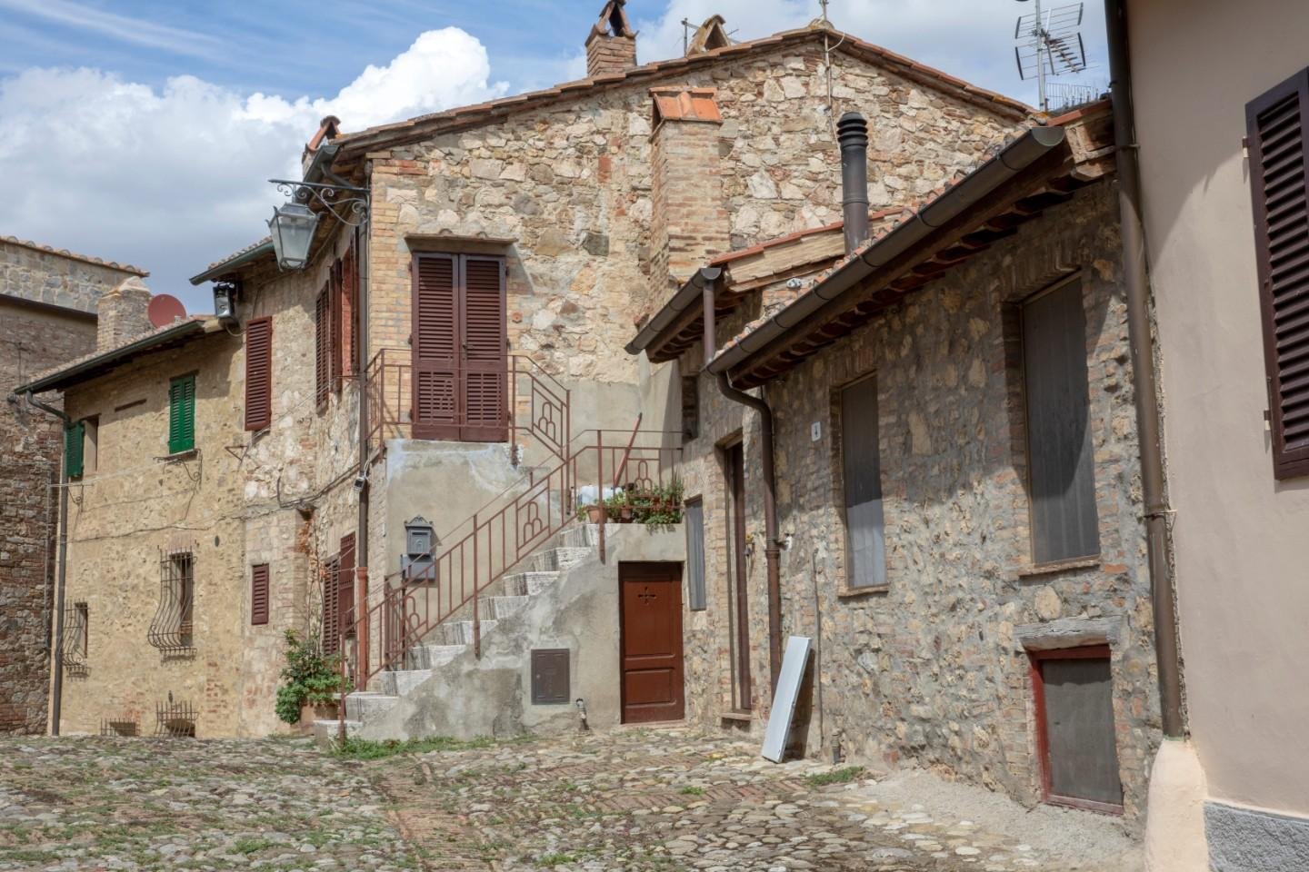 Porzione di casa in vendita – €. 11.940,00 – rif. 4595088