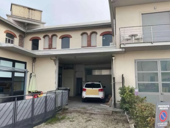 Magazzino in vendita – €. 40.500,00 – rif. 34941